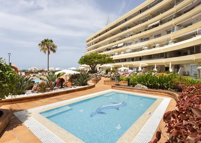 50m From Puerto Colon Apartment