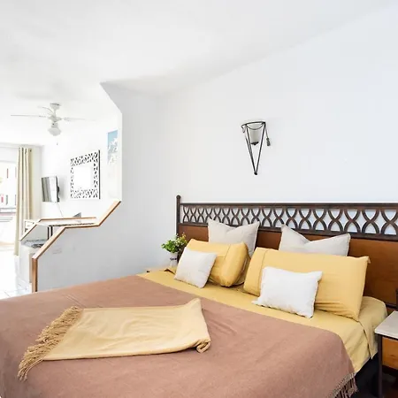 Apartment 50m From Puerto Colon